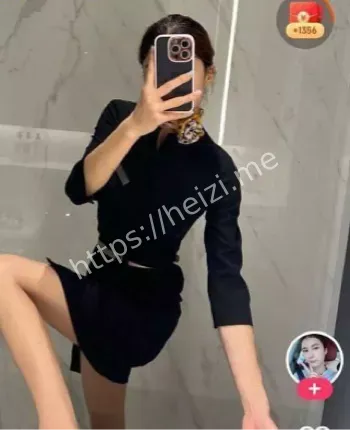 是邹琳吖